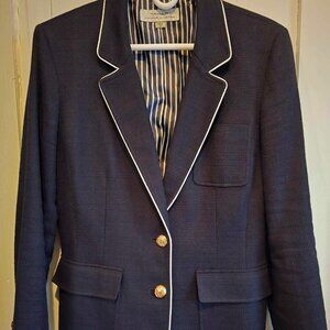 TAHARI ARTHUR LEVINE NAVY WHITE TRIM BLAZER GOLD BUTTONS MODERN LOOK